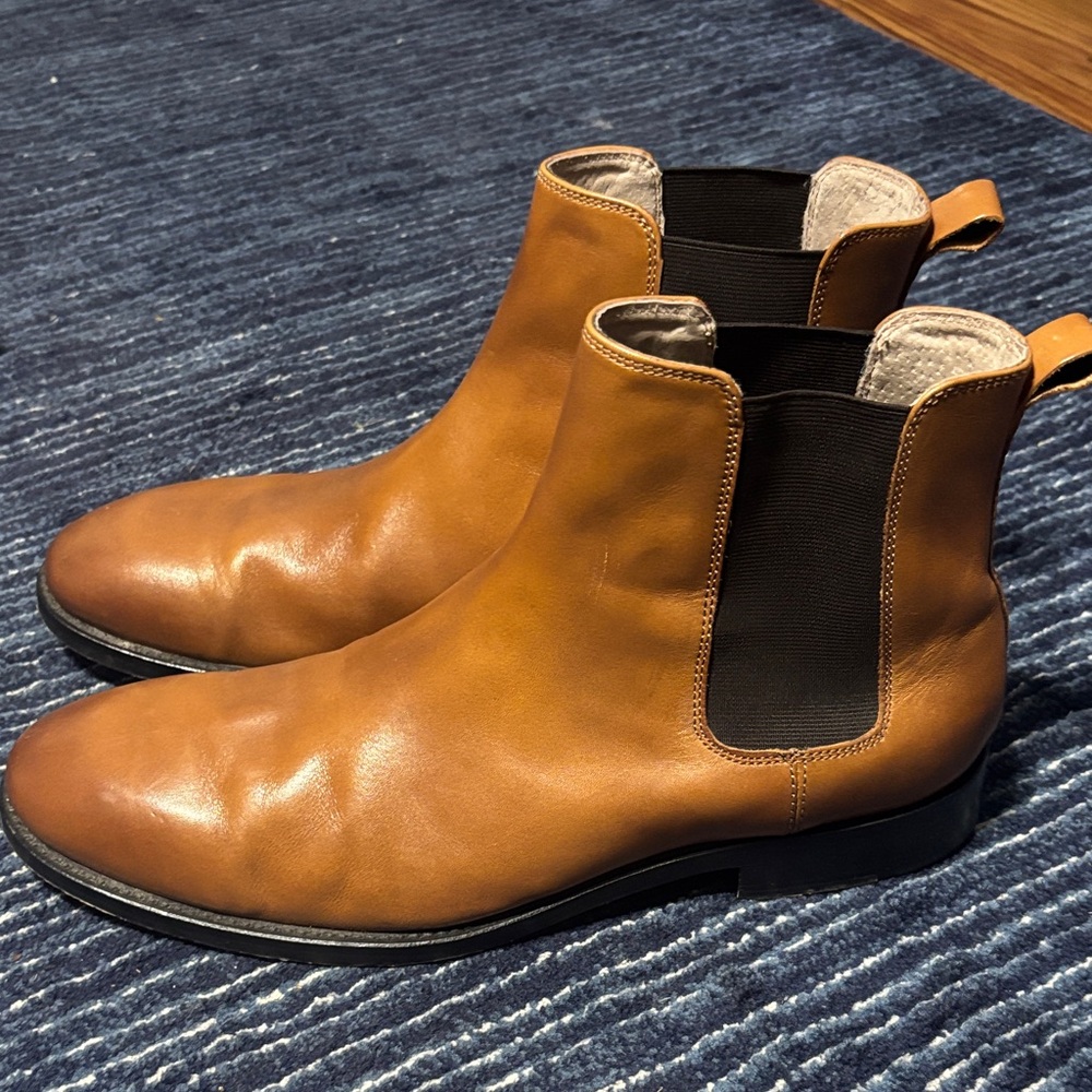 Banana Republic Ty Chelsea Boot
